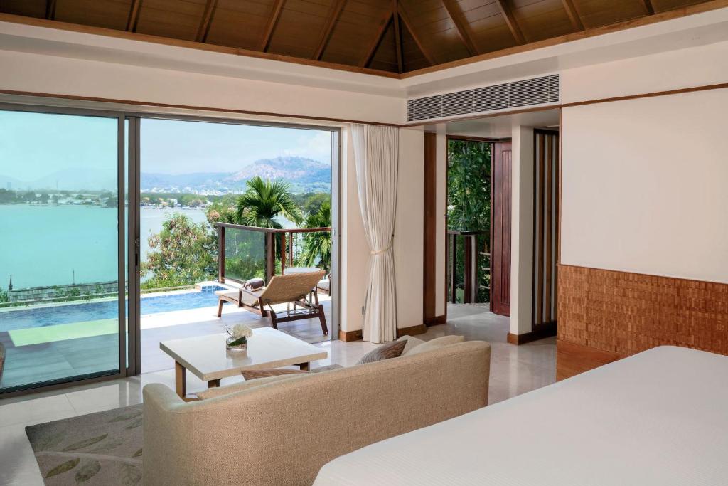 Balkon Zeezicht in het Westin Siray Bay Resort & Spa