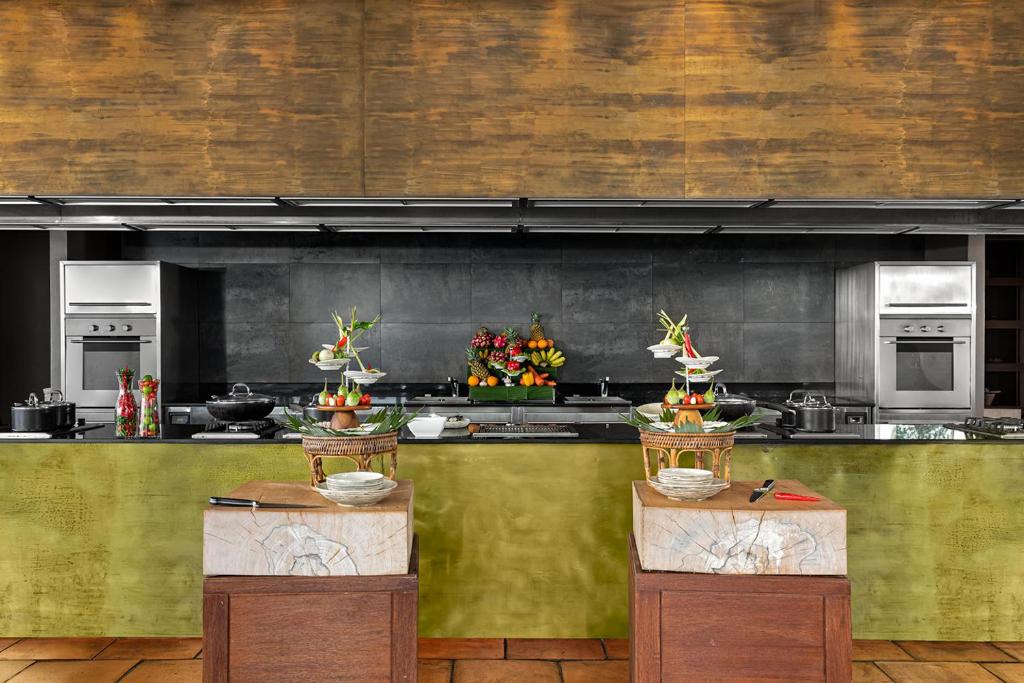 Bar in Paresa Resort Phuket