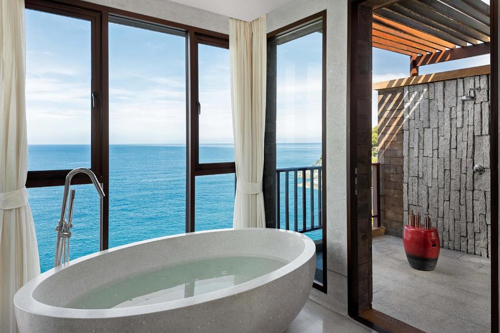 Centrum met zeezicht in Paresa Resort Phuket