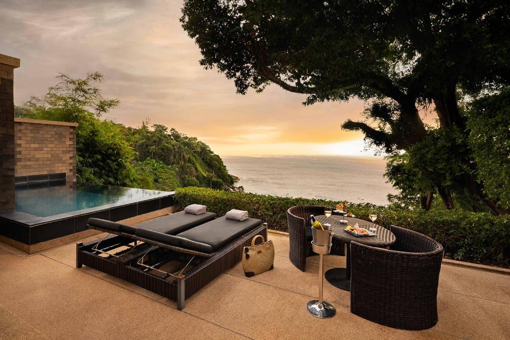 Centrum met zeezicht in Paresa Resort Phuket