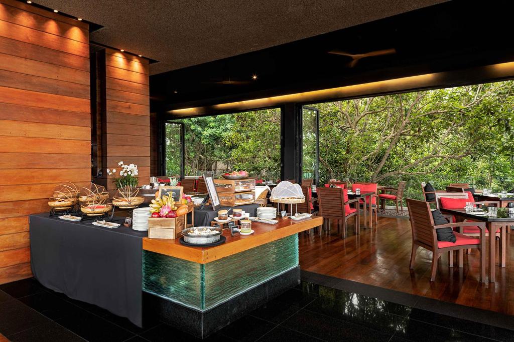 Ontbijt in Paresa Resort Phuket