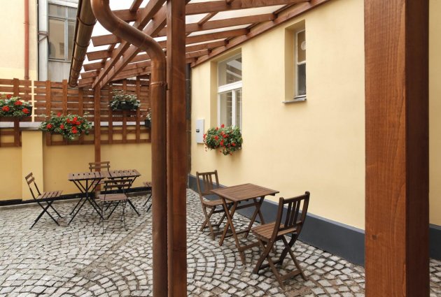 Terras van appartement Anyday in Praag