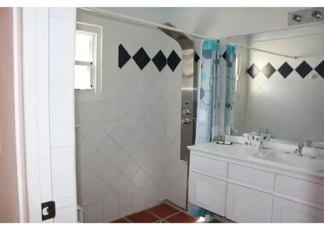Karibu Aruba Boutique Hotel3