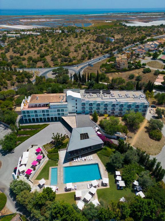 OZADI Tavira Hotel - luchtfoto bij de Ria Formosa