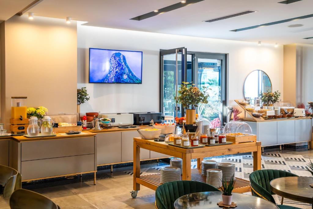 Glow Boutique Hotel & Suites - ontbijtbuffet