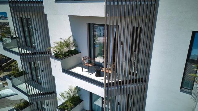 Veranda Hotel by Mirage - balkon met zithoek