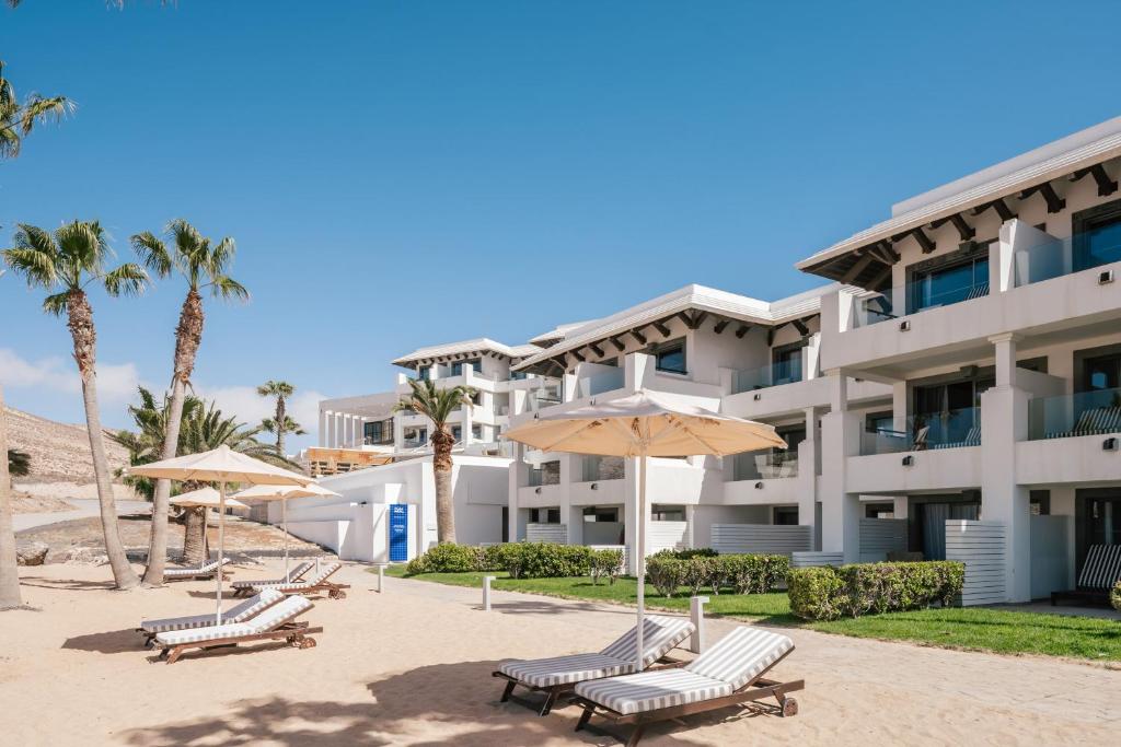 ZEL Fuerteventura - gevel met ligbedden