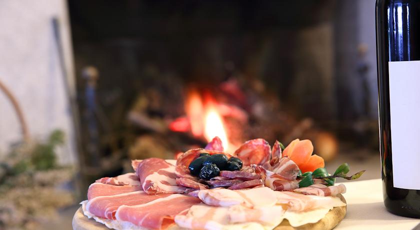 Borrelhapjes van Hotel Pausania Inn op Sardinie