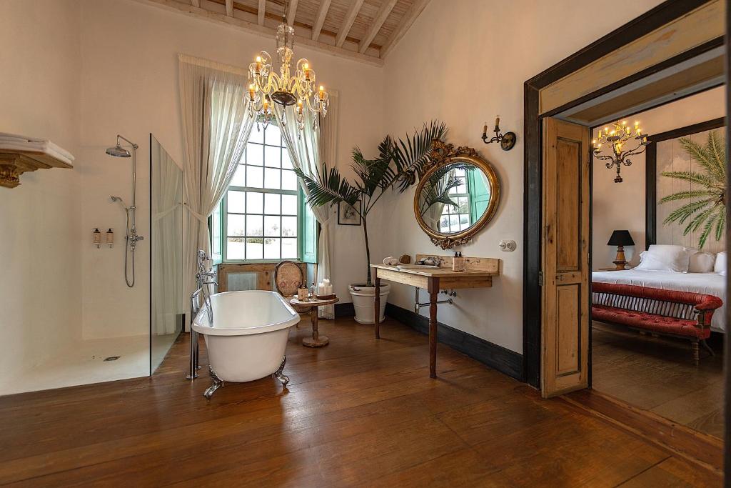 La Casa de los Naranjos - suite met vrijstaand bad
