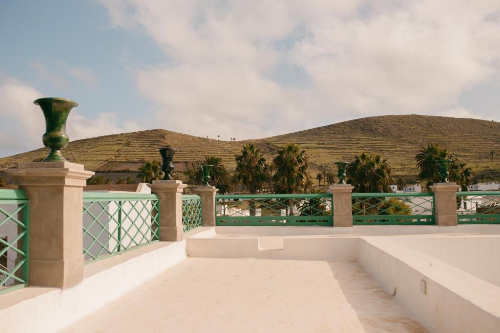 La Casa de los Naranjos - terras met uitzicht op de vallei
