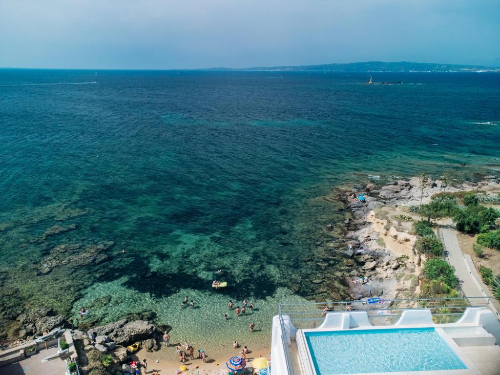 Relais La Ghinghetta - uitzicht op zee en kust