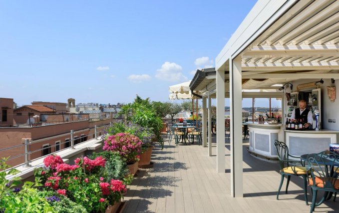 Uitzicht vanaf het terras van Hotel Marcella Royal