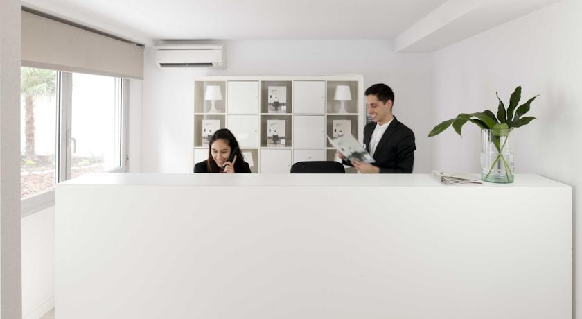 Receptie Eric Vökel Boutique Apartments Gran Vía Suites