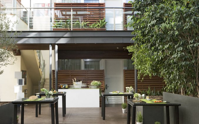 Tuin van hotel Hospes Palau de La Mar in Valencia