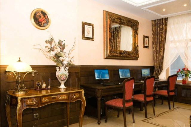 Computerhoek van Hotel Rixwell Old Riga Palace in Riga