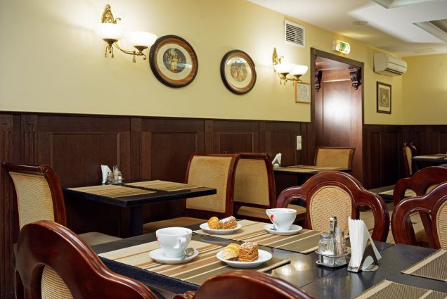 Ontbijtzaal van Hotel Rixwell Old Riga Palace in Riga