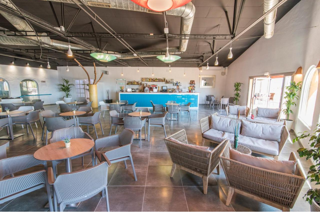 Bar van Hotel Cala Martina by LLUM op Ibiza