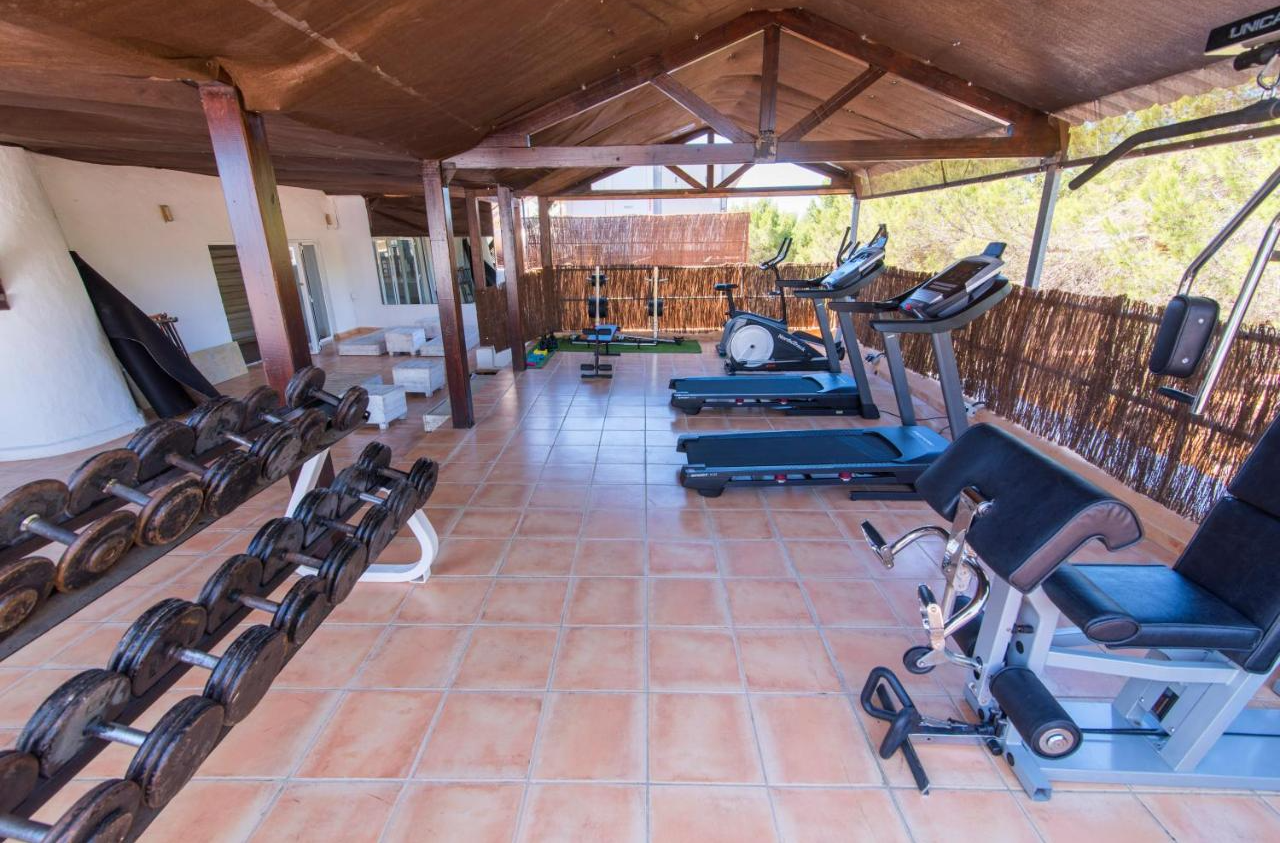 Fitnessruimte van Hotel Cala Martina by LLUM op Ibiza