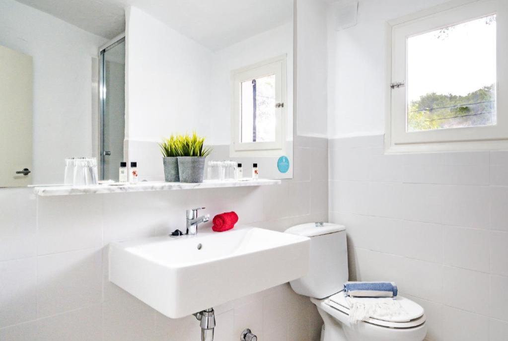 Kamer van Hotel Cala Martina by LLUM op Ibiza