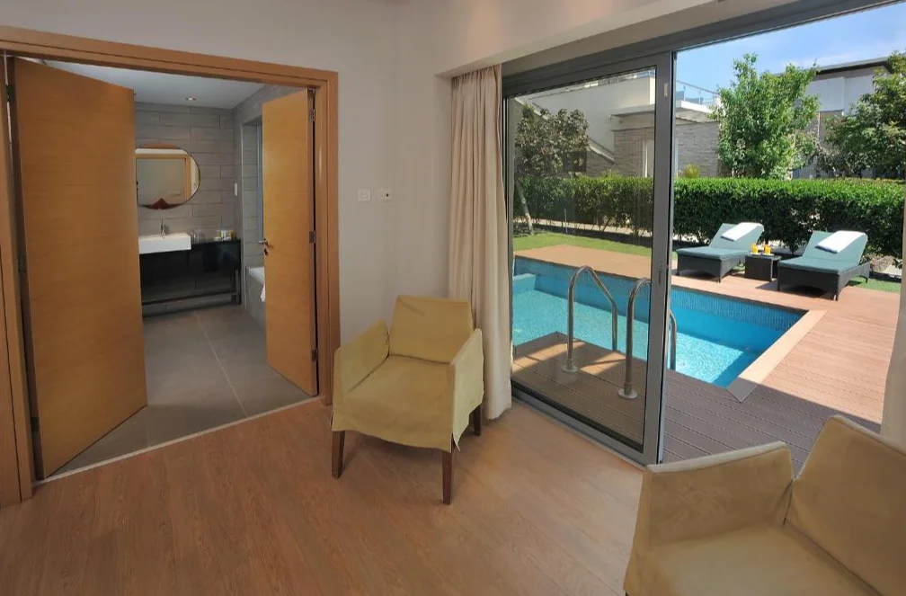 Hotel-E Spa & Resort kamer