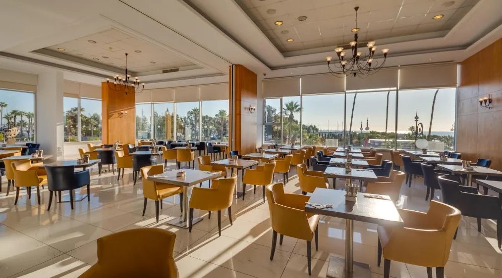 Hotel Sun Hall restaurant 