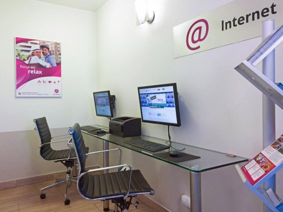 Computerkamer van Hotel Focus in Gdansk