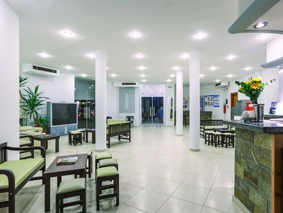 Hotel Dolphin Beach