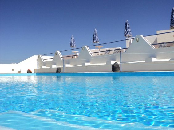 Hotel Adamastos