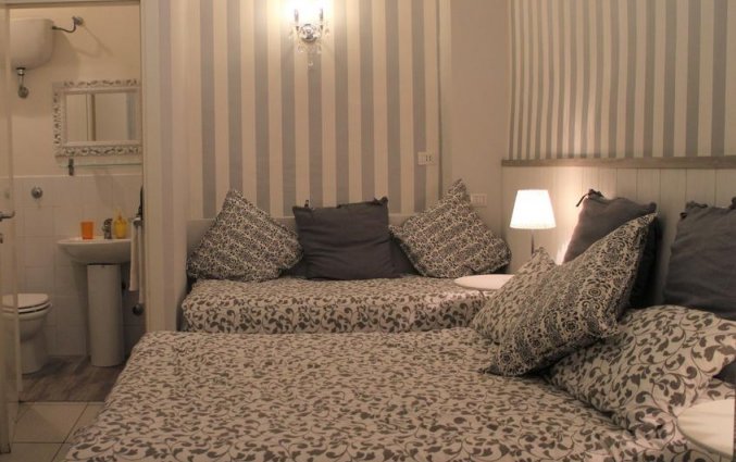 Kamer van B&B Dei Decumani in Napels