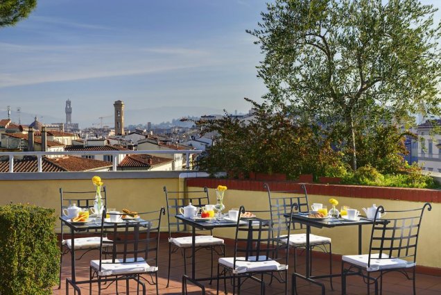 Dakterras met uitzicht van Hotel Kraft in Florence