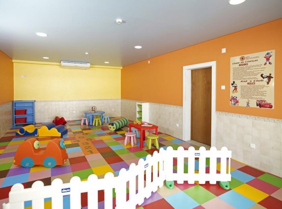 Aparthotel Brisa Sol