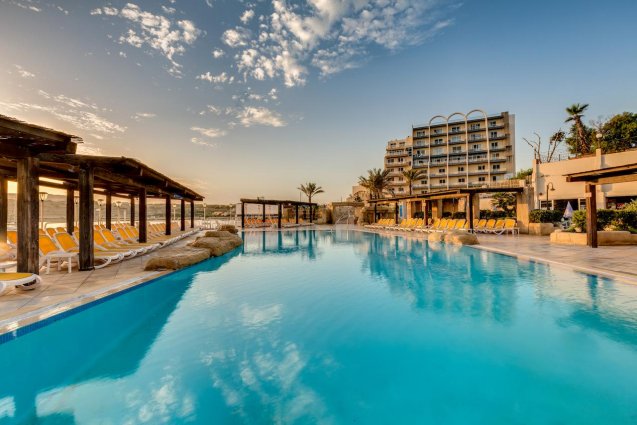 Sunny Coast Resort