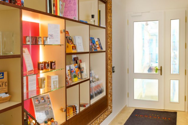 Entree van Hotel Pertschy Paleis in Wenen