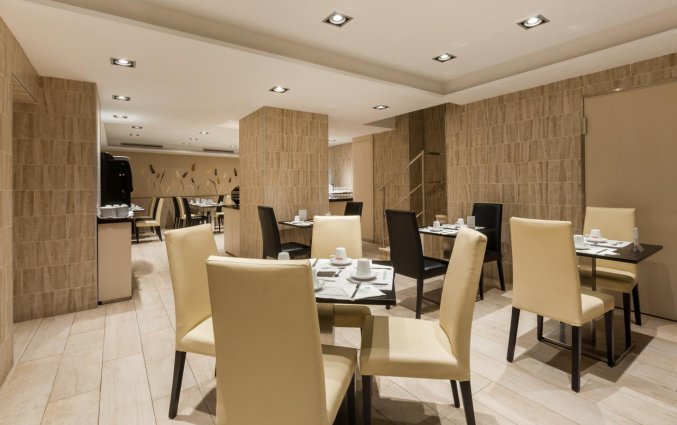 Ontbijtzaal van Hotel Santa Marta in Barcelona