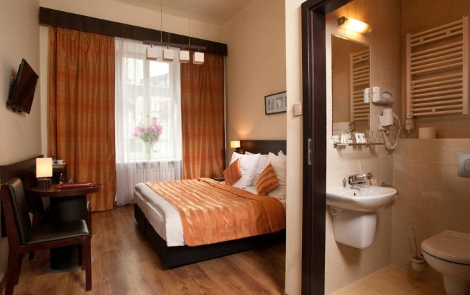 Tweepersoonskamer van Hotel Spatz in Krakau