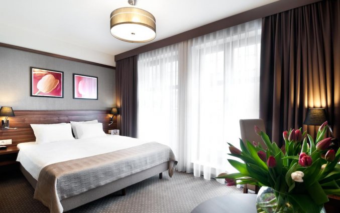 Tweepersoonskamer van hotel Golden Tulip Krakow City Center stedentrip Krakau