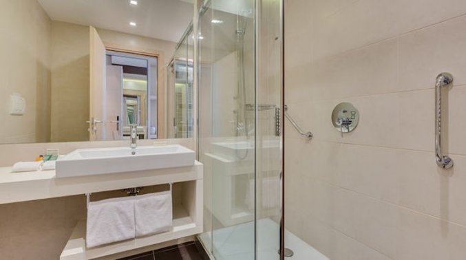 Badkamer van hotel Hilton Garden Inn Venice Mestre San Giuliano in Venetie