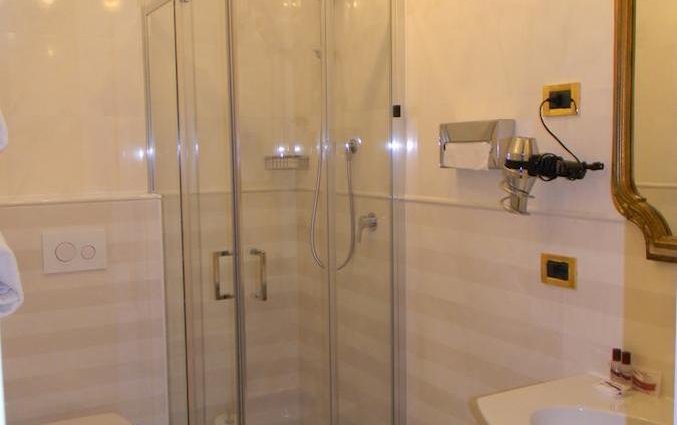 Badkamer van Hotel Gardena Venetië