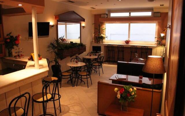 Bar van Hotel Achillion in Athene