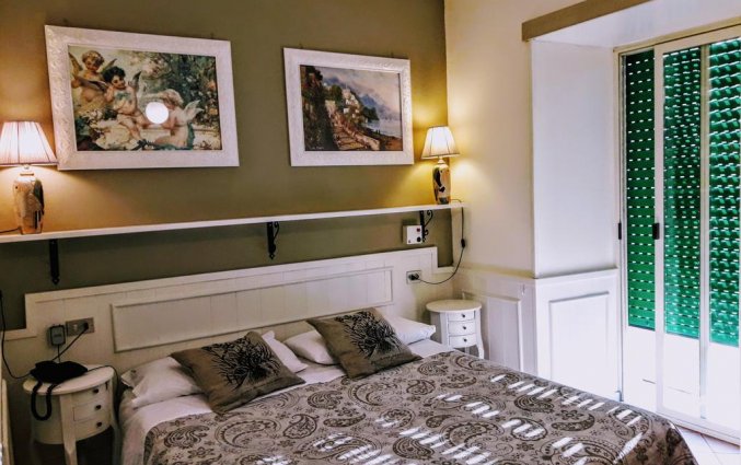 Tweepersoonskamer van Hotel Europeo Flowers Sea Napels