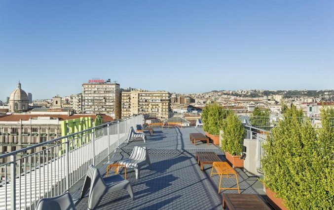 Dakterras met bed & breakfast napolli