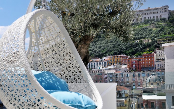 Terras van Hotel Grand Oriente in Napels